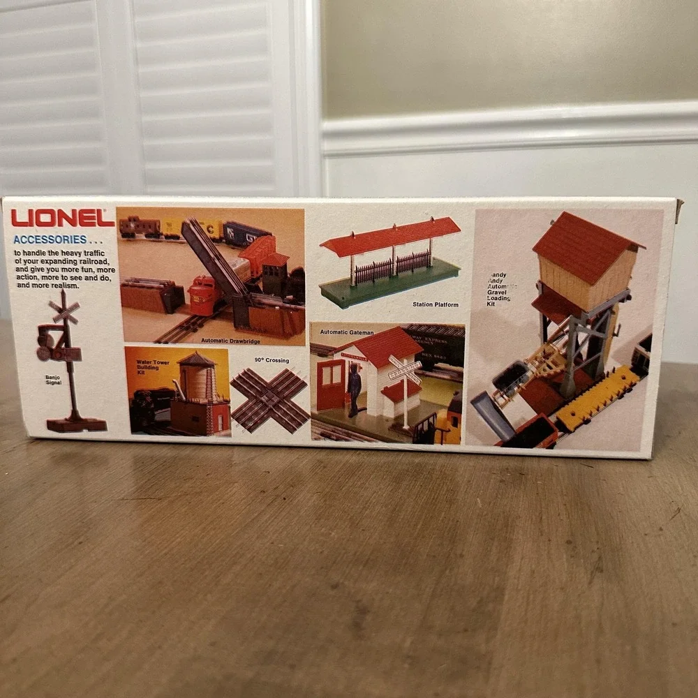 Vintage Lionel MPA Railroad Box Car 6-9453 O and 027 Gauge Freight Carrier NIB